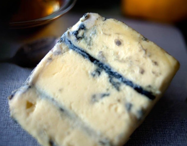 OVER THE MOON CHEESE CREAMY BLUE 115G